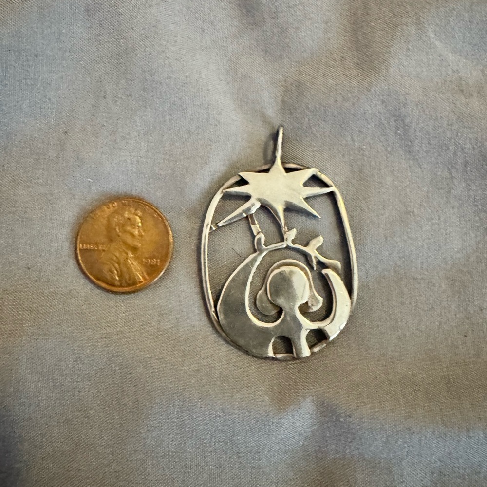 💥SALE💥 Vintage Sterling Silver Star Pendant hallmarked Boho